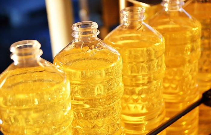 Refined edible oil